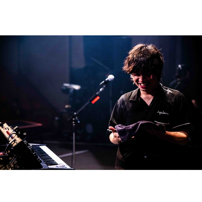 one-man tour 2026 ボーリングシャツ