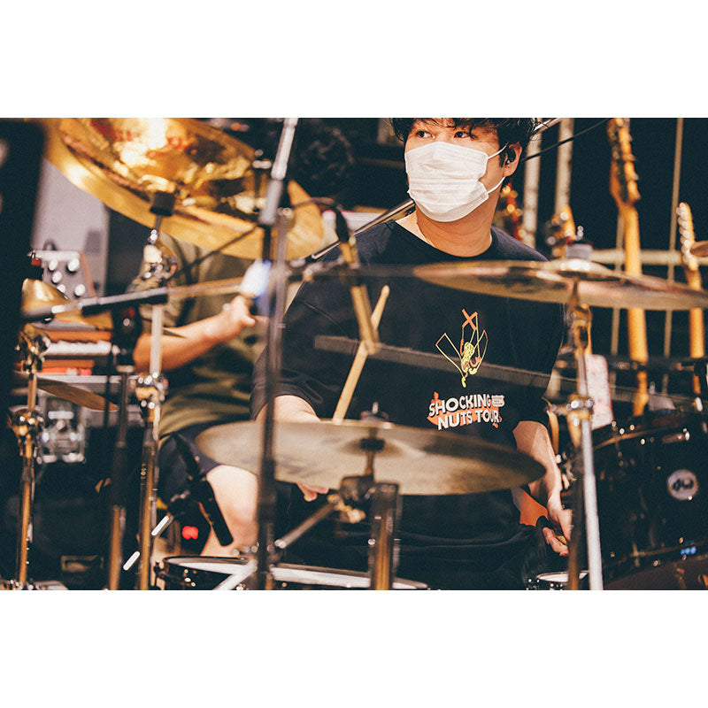 SHOCKING NUTS TOUR Tシャツ ブラック（SHOCKING NUTS TOUR）